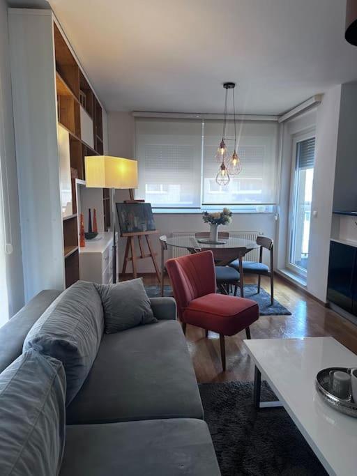 Apartman Pionirska Dolina Saraievo Exterior foto